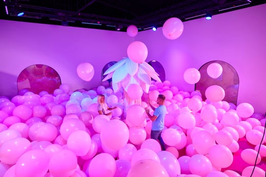 Copy of 240827_BubblesLondon_21_Balloon_Room_V4_3150 compressée